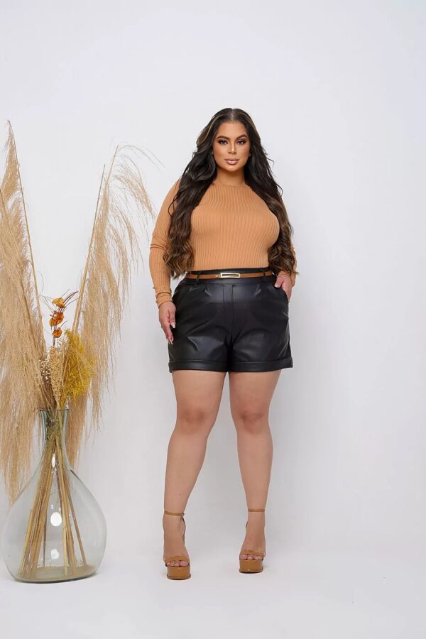 SHORTS COURO CURVE NATALIE